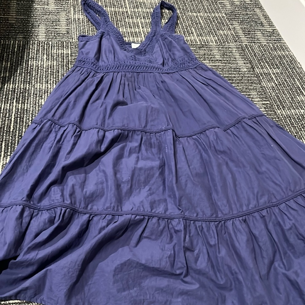 Cute dress with knit details
